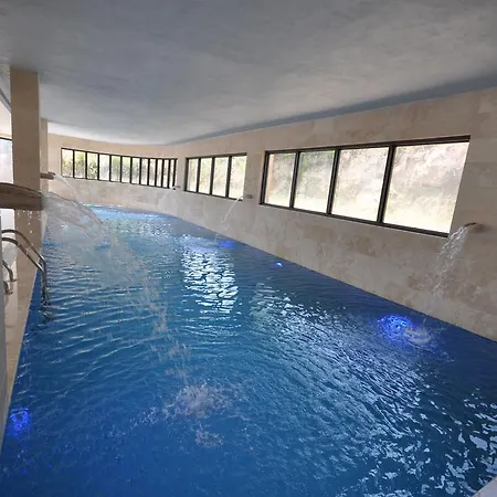 Nl Luxury Duplex In Aqua *