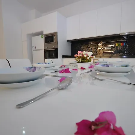 Nl Luxury Duplex In Aqua Apartament