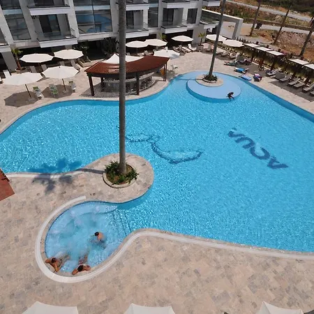 Nl Luxury Duplex In Aqua